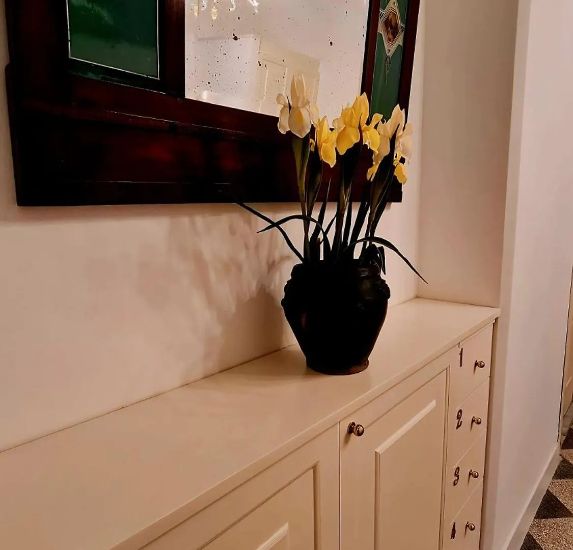 Maisonnouveau Palermo